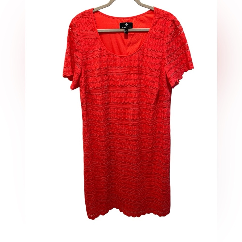 Red Lace Short Sleeve Dress